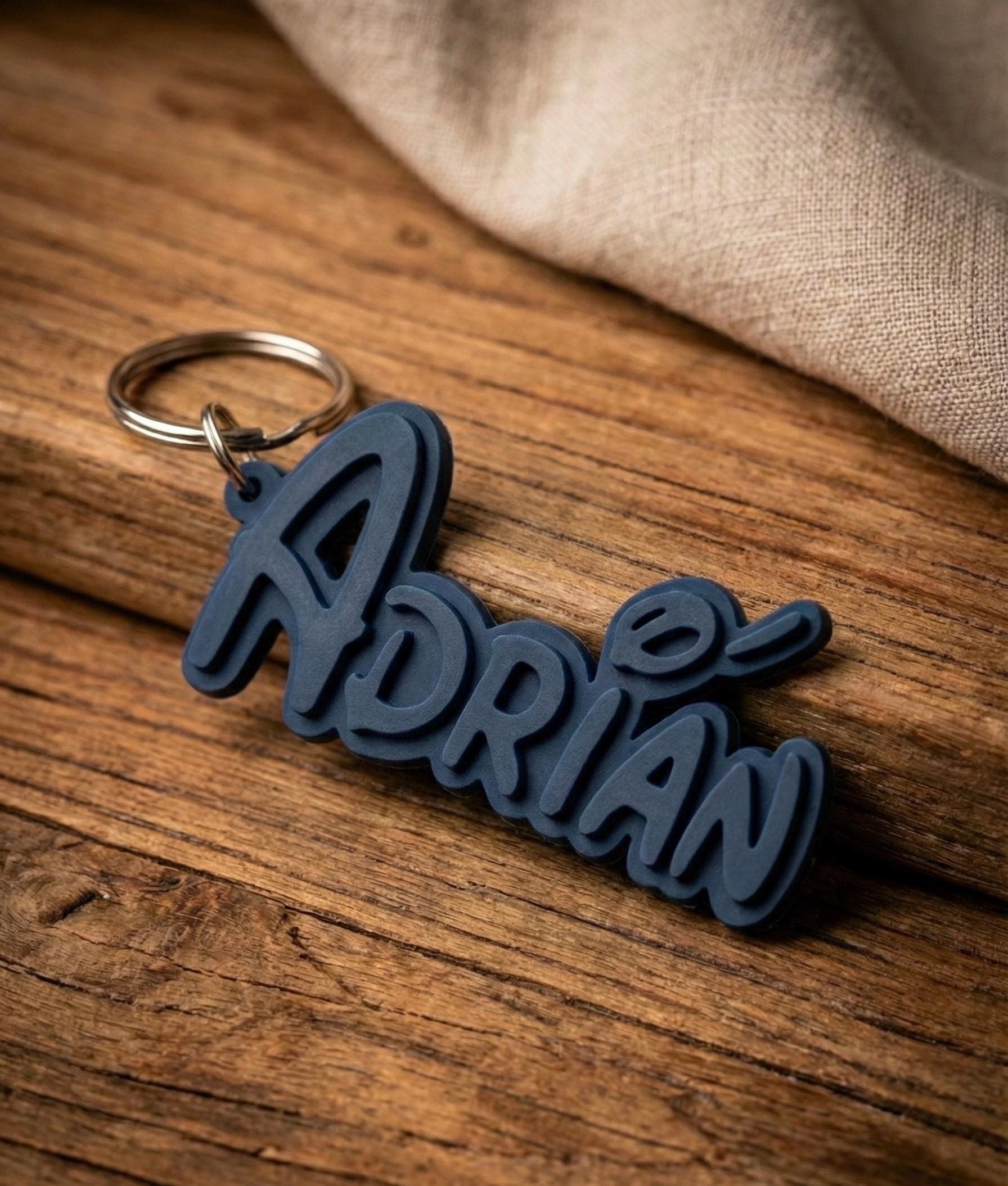 Llavero Personalizado con Nombre o Logo