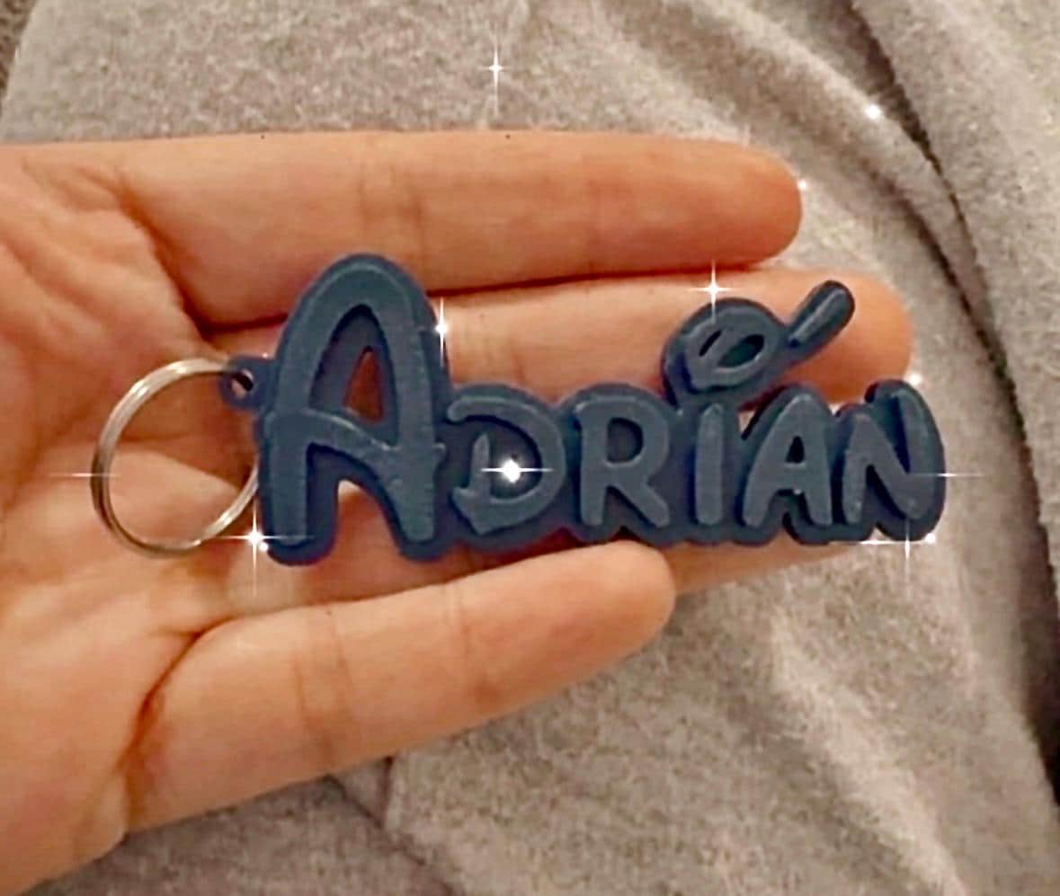 Llavero Personalizado con Nombre o Logo